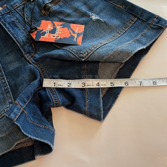 Indigo Poppy 4” Short Mid Rise NWT Size 4 - Picture 8 of 16